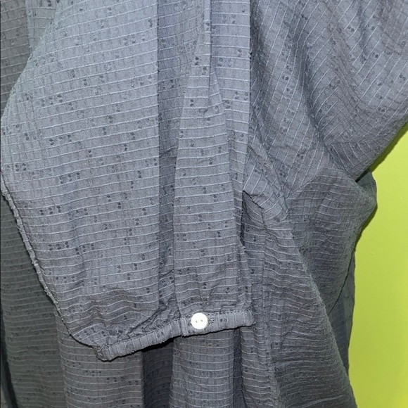 🆕 Women’s Blue Casual Shirt - Picture 7 of 8